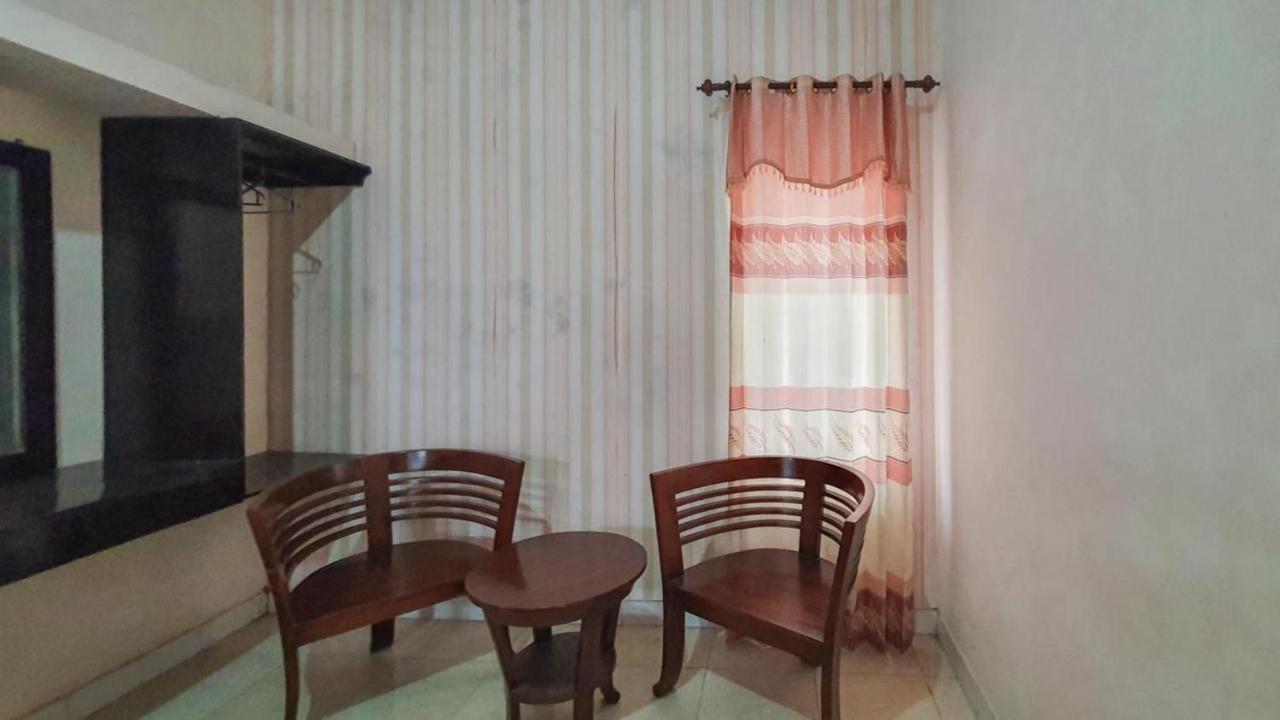 Reddoorz At Pujon Malang Hotel Batu  Exterior foto